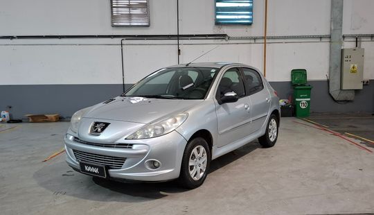 Peugeot • 207