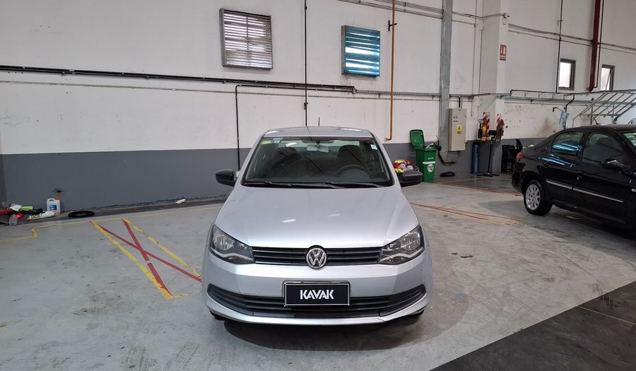 Volkswagen Voyage 1.6 COMFORTLINE + PLUS Sedan 2013
