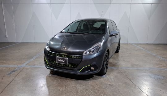 Peugeot • 208