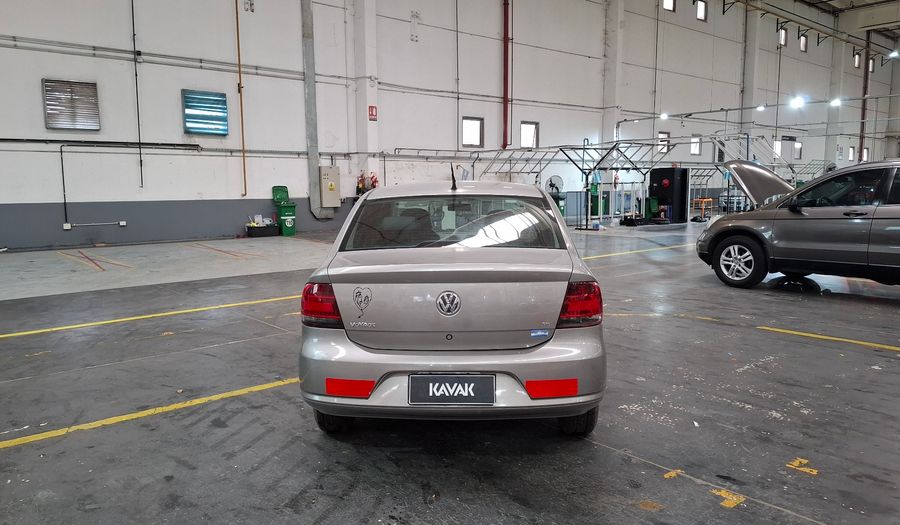 Volkswagen Voyage 1.6 COMFORTLINE + PLUS Sedan 2012
