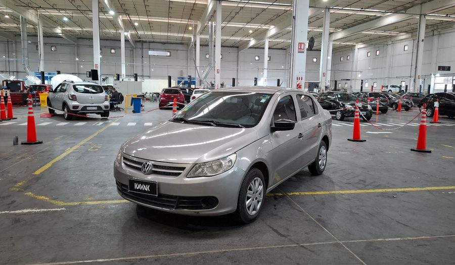 Volkswagen Voyage 1.6 COMFORTLINE + PLUS Sedan 2012