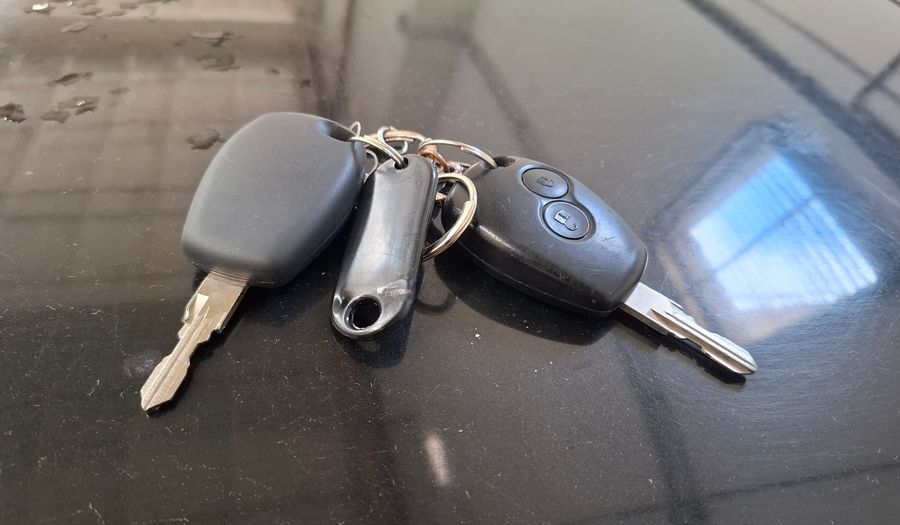 Renault Clio 1.1 DYNAMIQUE Hatchback 2015