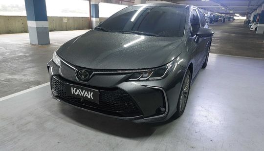 Toyota • Corolla