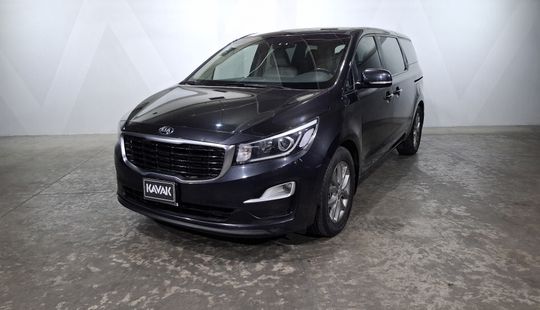 Kia • Sedona