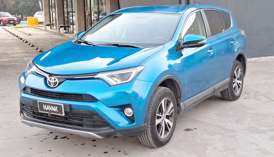 Toyota • RAV4
