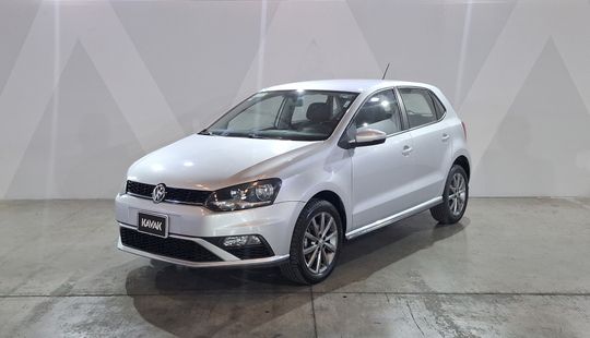 Volkswagen • Polo