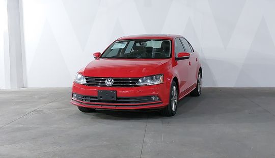 Volkswagen • Jetta