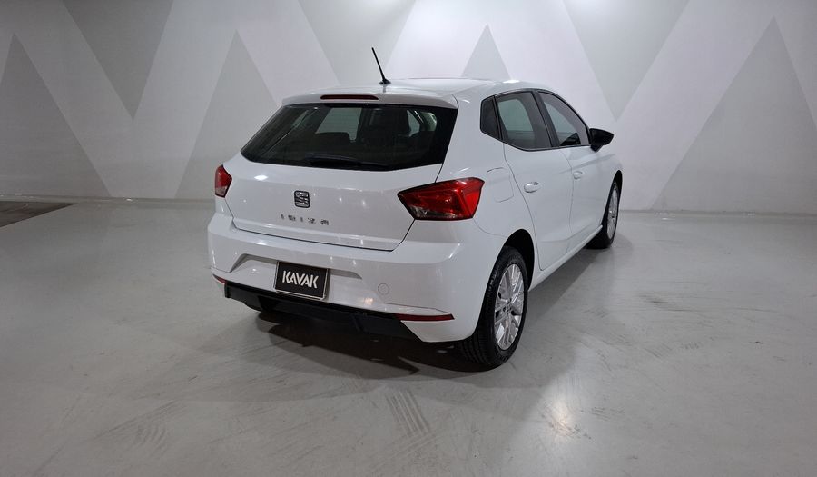 Seat Ibiza 1.6 STYLE AUTO Hatchback 2021