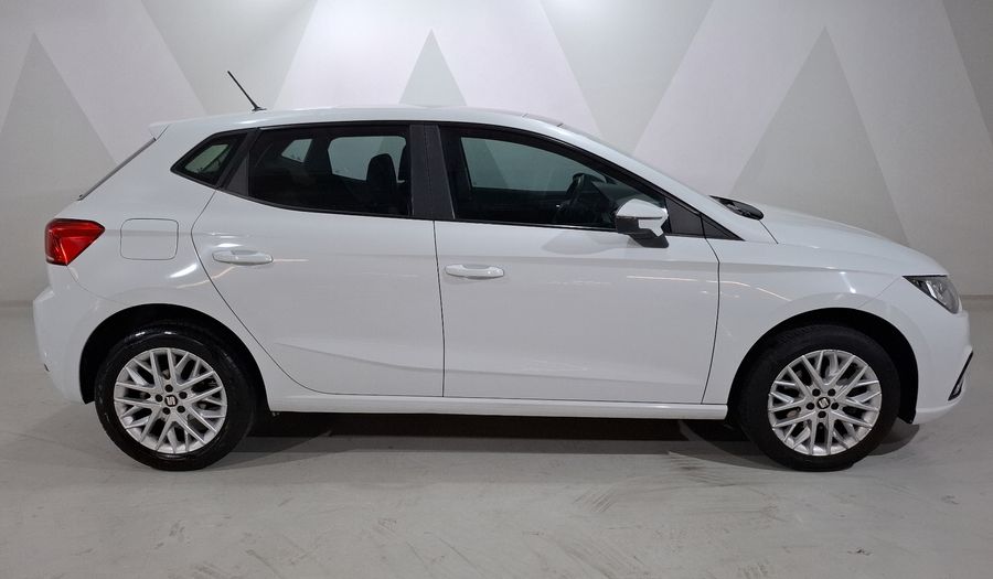 Seat Ibiza 1.6 STYLE AUTO Hatchback 2021