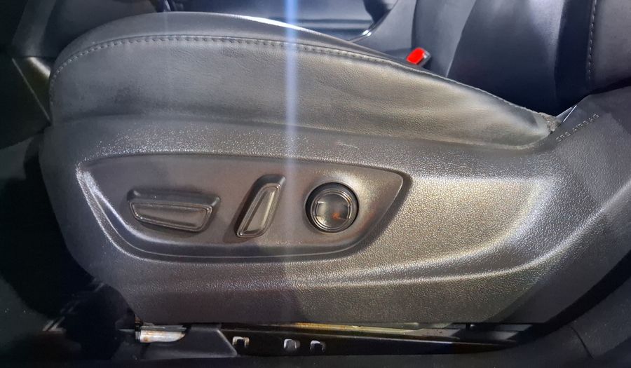 Toyota Prius 1.8 HEV PREMIUM AUTO Hatchback 2021