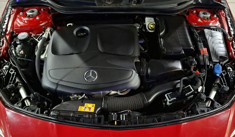 Mercedes Benz Clase Cla 1.6 CLA 200 SPORT DCT Coupe 2019