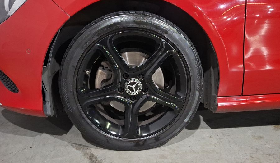 Mercedes Benz Clase Cla 1.6 CLA 200 SPORT DCT Coupe 2019
