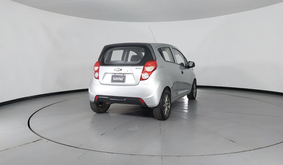 Chevrolet Spark 1.2 LT B MT Hatchback 2015
