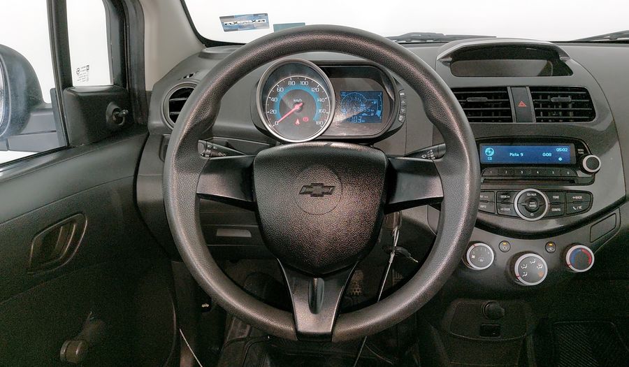 Chevrolet Spark 1.2 LT B MT Hatchback 2015