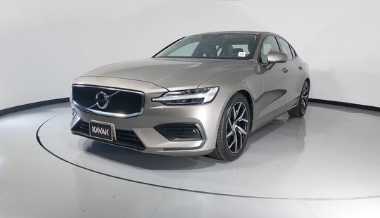 Volvo • S60