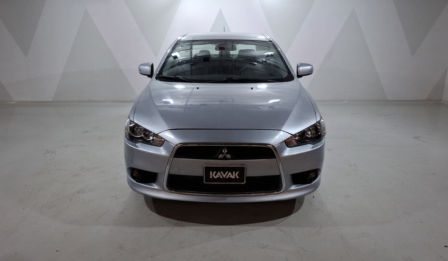 Mitsubishi Lancer 2.0 ES CVT Sedan 2015