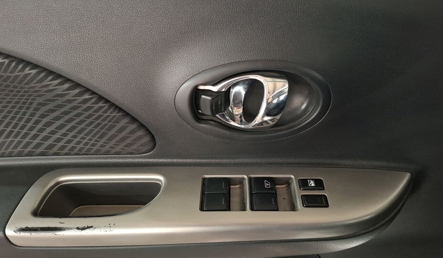 Nissan March 1.6 MARCH SR NAVI MT Hatchback 2017