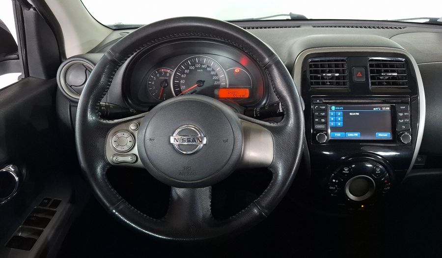 Nissan March 1.6 MARCH SR NAVI MT Hatchback 2017