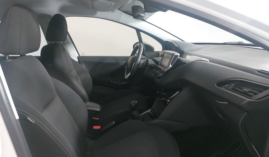 Peugeot 208 1.2 ALLURE PURETECH Hatchback 2019