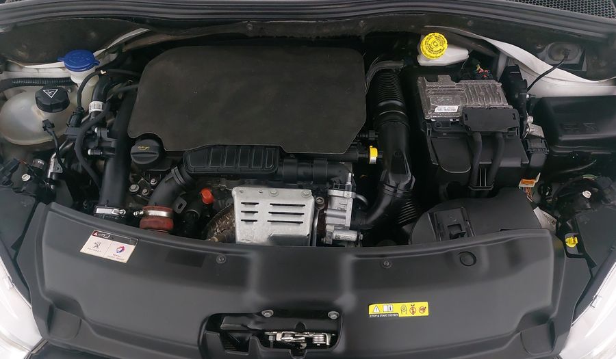 Peugeot 208 1.2 ALLURE PURETECH Hatchback 2019