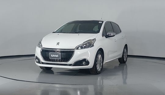 Peugeot • 208