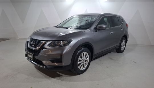 Nissan • X-Trail