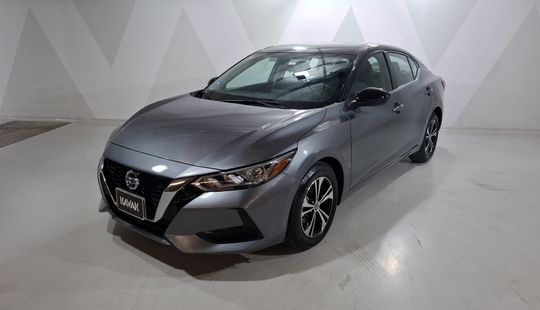Nissan • Sentra
