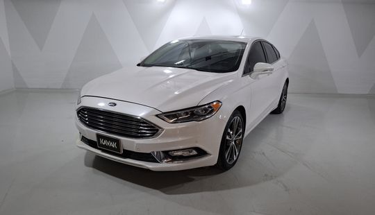 Ford • Fusion