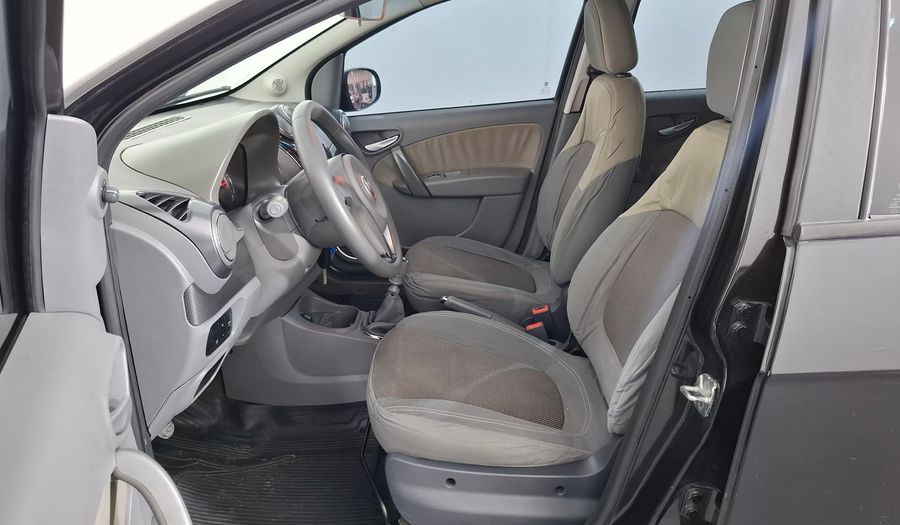 Fiat Palio 1.6 16V ESSENCE Hatchback 2012