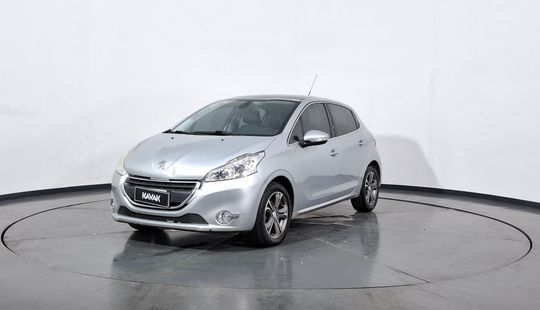 Peugeot • 208
