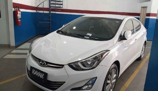 Hyundai • Elantra