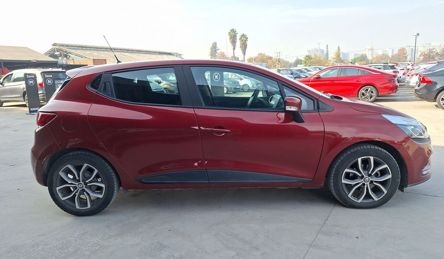 Renault Clio 1.2 EXPRESSION Hatchback 2019