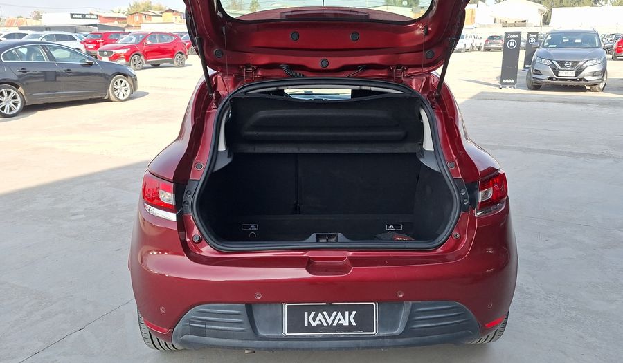 Renault Clio 1.2 EXPRESSION Hatchback 2019