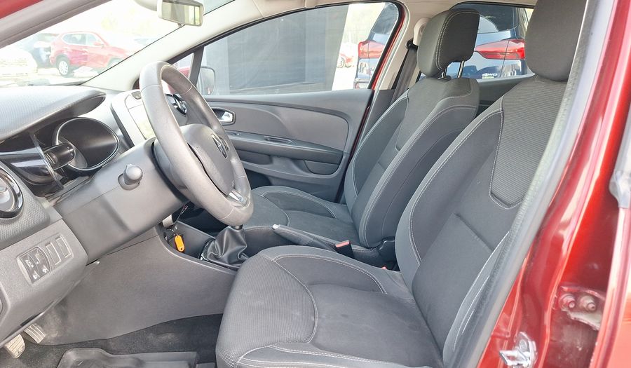 Renault Clio 1.2 EXPRESSION Hatchback 2019