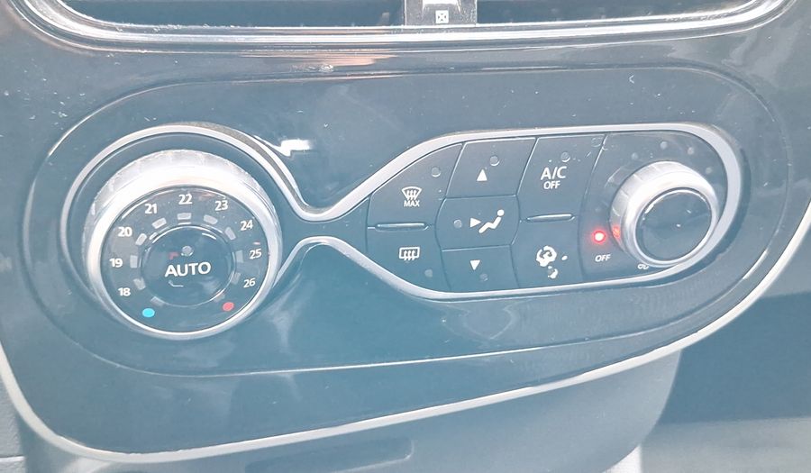 Renault Clio 1.2 EXPRESSION Hatchback 2019