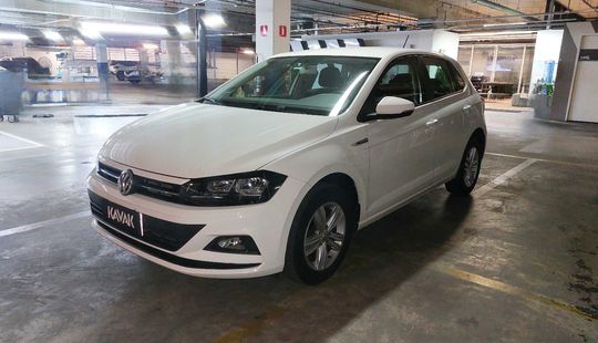 Volkswagen • Polo