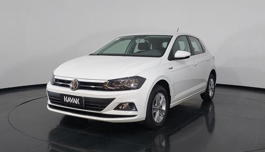 Volkswagen • Polo
