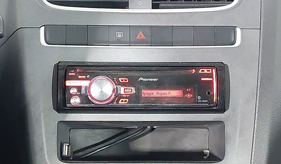 Volkswagen Fox MI Hatchback 2014