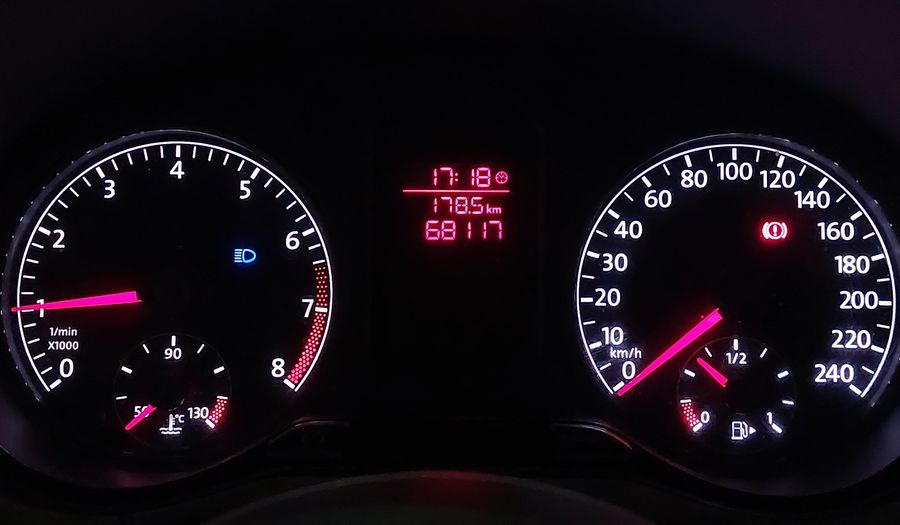 Volkswagen Fox MI Hatchback 2014