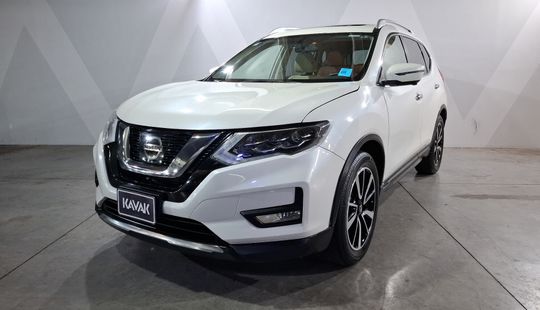 Nissan • X-Trail