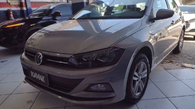Volkswagen • Polo