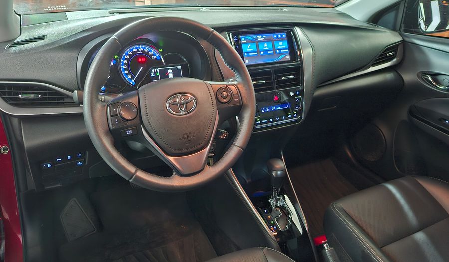 Toyota Yaris 1.5 XLS PACK CVT Sedan 2024