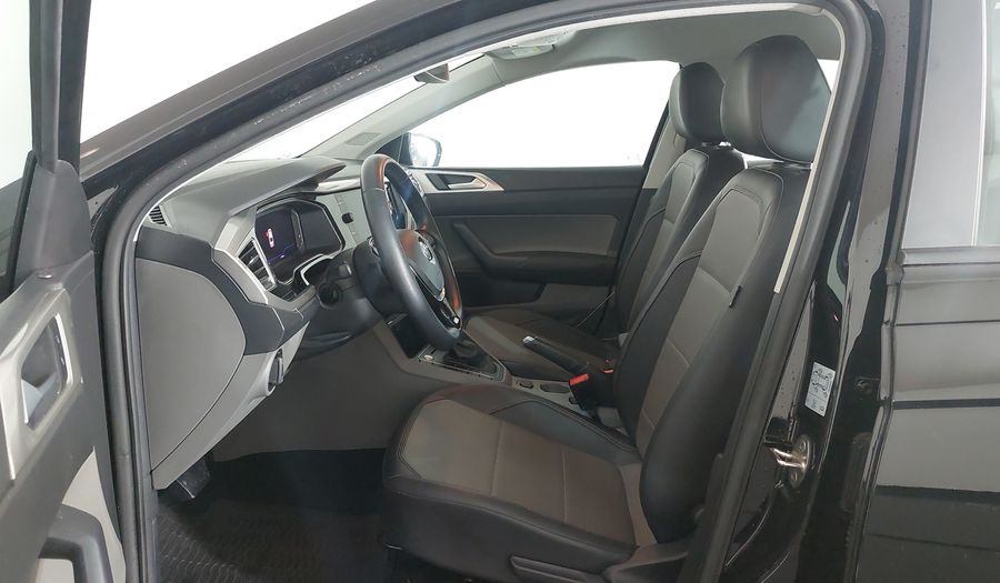 Volkswagen Virtus 200 TSI HIGHLINE Sedan 2020