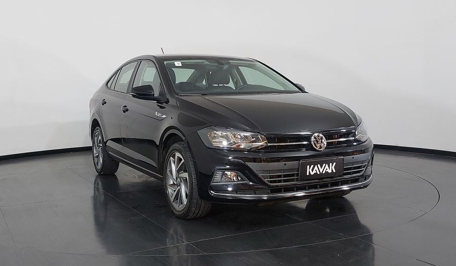 Volkswagen Virtus 200 TSI HIGHLINE Sedan 2020