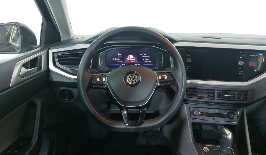 Volkswagen Virtus 200 TSI HIGHLINE Sedan 2020