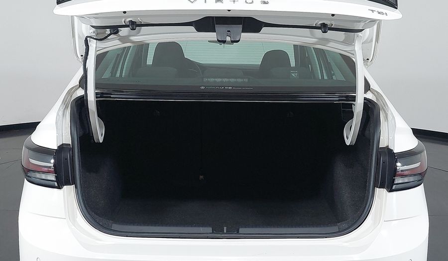 Volkswagen Virtus TSI MANUAL Sedan 2024