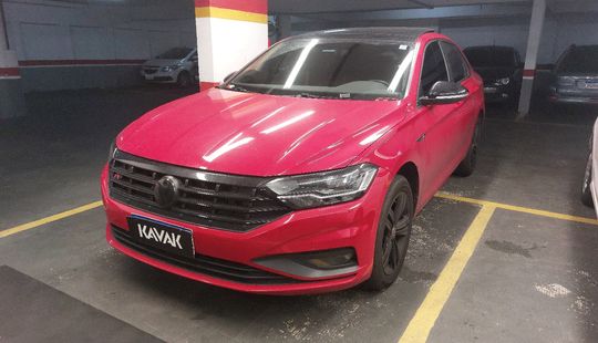 Volkswagen • Jetta