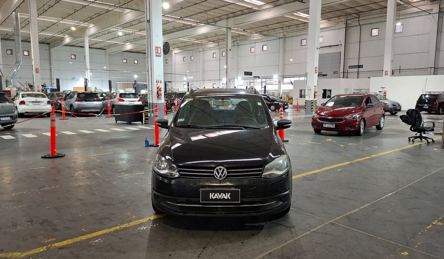 Volkswagen Suran 1.6 TRENDLINE Wagon 2012