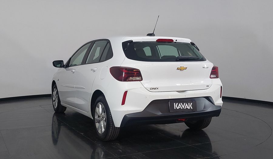 Chevrolet Onix TURBO  LT Hatchback 2020