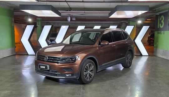Volkswagen • Tiguan Allspace